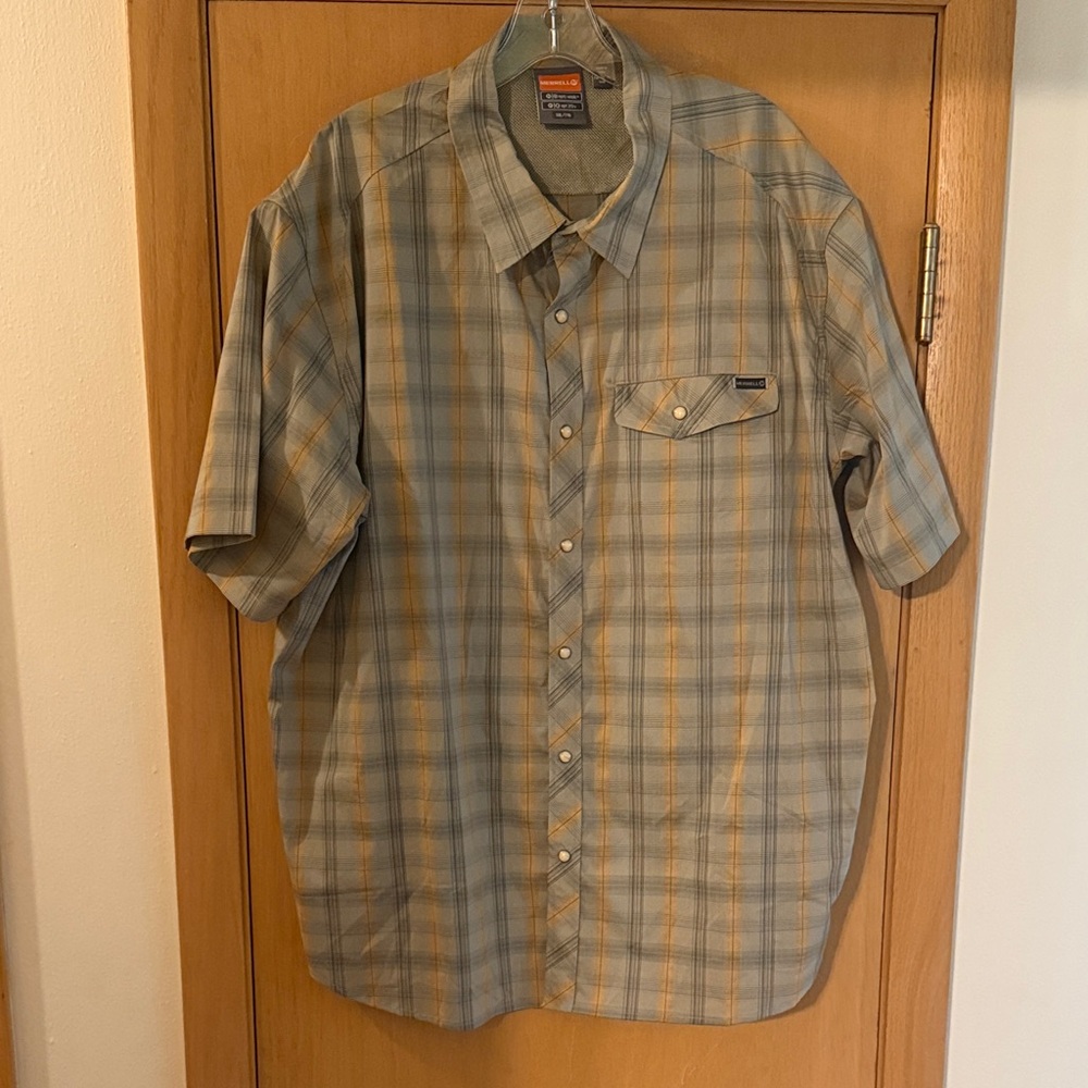 Merrell Men's UPF Opti Wick Plaid Pearl Snap Shirt Taupe Tan Size XXL